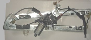 PEUGEOT 206- HB- 99/09; ÖN CAM KRIKOSU SOL ELEKTRIKLI/MOTORLU (3KAPI) (HUSHAN)