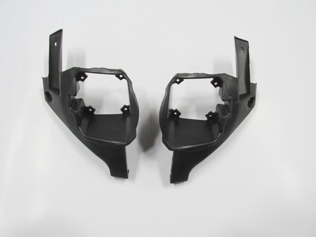 CITROEN BERLINGO- 04/08; SIS LAMBA IÇ BAGLANTI BRAKETI SAG/SOL SET (2 PARÇA) PLASTIK