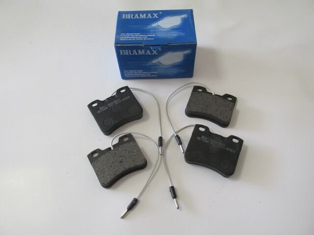 PEUGEOT 106- 97/01; ÖN FREN BALATASI (4 KABLOLU)(DISK)(71,9X60,6X17) (BRAMAX)