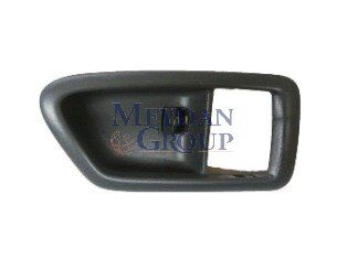 TOYOTA CAMRY- 97/01; ÖN KAPI IÇ AÇMA KOLU ÇERÇEVESI SAG GRI