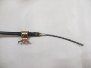 MAZDA B2500- PICK UP- 01/03; ARKA EL FREN TELI SOL (4X4) (SH)