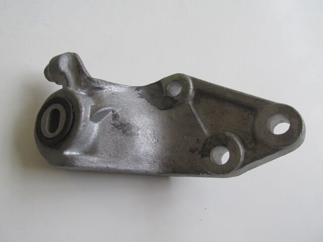 OPEL CORSA- D- 07/14; SANZUMAN ARKA BAGLANTI TAKOZU