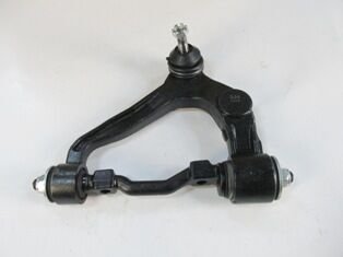 TOYOTA HIACE- MINIBÜS- 89/97; ÖN ÜST TABLA SOL (ROTILLI/BURÇLU) (SALINCAK) (SH)