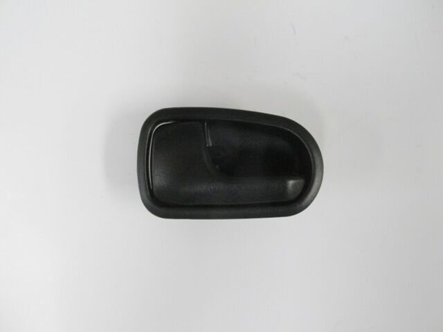 MAZDA 323- FAMILIA- 95/97; ARKA KAPI IÇ AÇMA KOLU SOL SIYAH (HUSHAN)