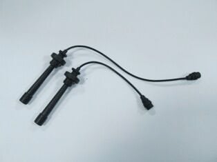 MITSUBISHI CARISMA- 97/00; BUJI KABLOSU TAKIM (16V)(4G93)1.8 cc (YOW JUNG)