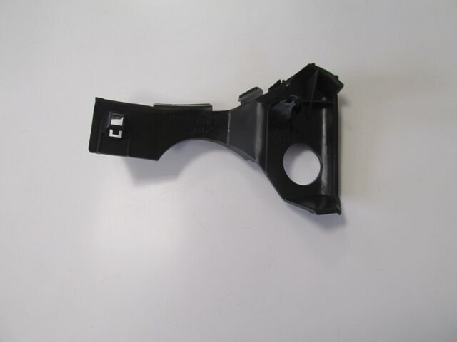 TOYOTA COROLLA- ZZE121- 02/06; ÖN TAMPON BRAKETI SOL PLASTIK