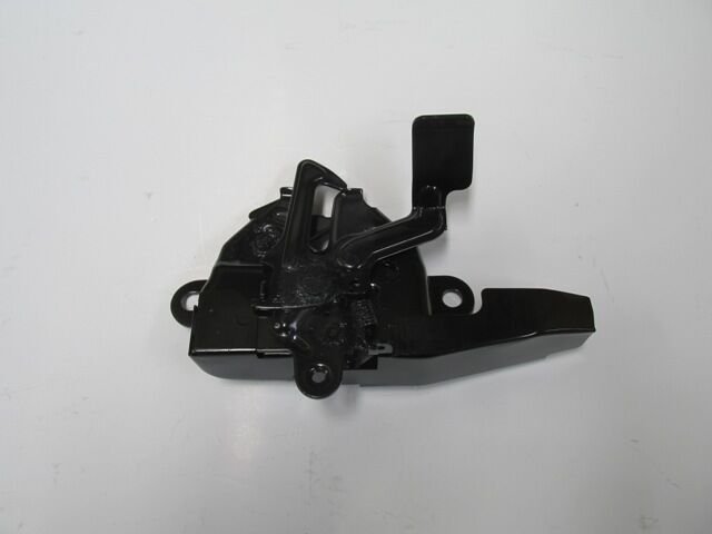 TOYOTA COROLLA- ZZE121- 02/04; KAPUT KILIDI (TYG)