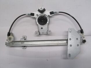 NISSAN QASHQAI- J10- 07/09; ARKA CAM KRIKOSU SAG ELEKTRIKLI/MOTORSUZ (5 KISILIK) (TW)