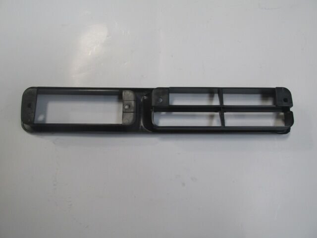 NISSAN PICK UP- D21- 89/97; ÖN TAMPON PANJURU SAG (CASP)