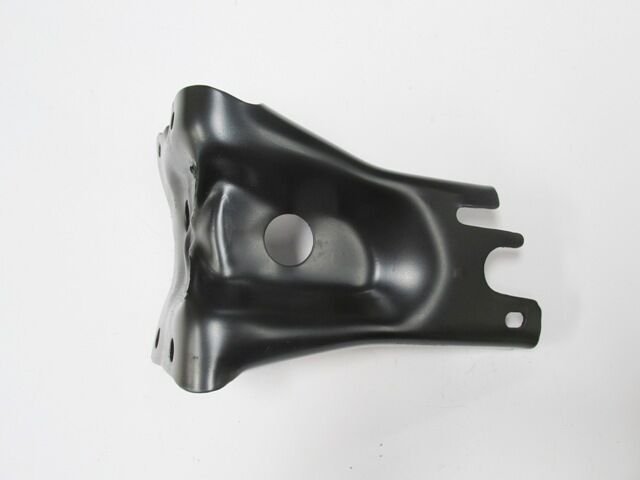 NISSAN PICK UP- D21- 89/97; ÖN TAMPON IÇ BRAKETI SAG (TW)