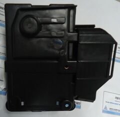 FORD FOCUS- SD/HB- 05/07; AKÜ YUVA PLASTIGI ALT (BFN)