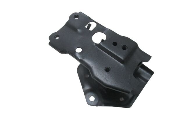 TOYOTA COROLLA- NDE180- 13/18; ARKA TAMPON DEMIRI BAGLANTI AYAGI SAG (METAL)