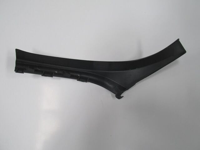 PEUGEOT 301- 13/16; STOP LAMBASI ÜST PLASTIGI SOL