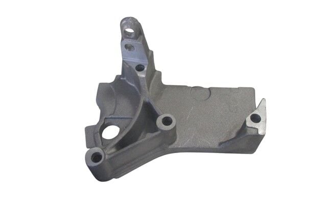 NISSAN QASHQAI- J10- 07/13; SILINDIR KAPAK ÖN PARÇA 1,5 DCI (SUPORT)