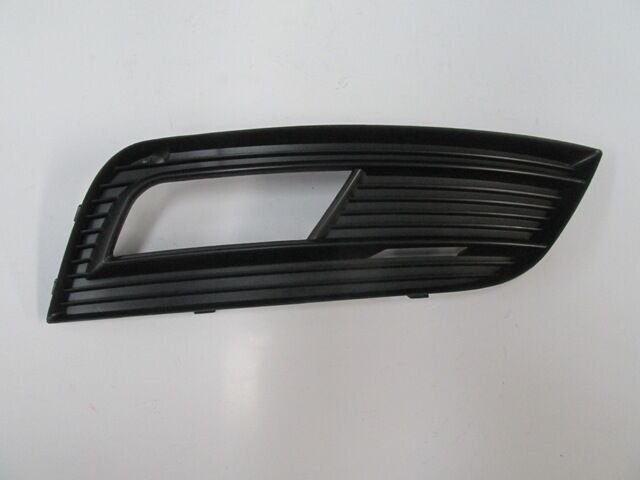 AUDI A4- 13/15; SIS LAMBA KAPAGI SAG SIS DELIKLI (NIKELAJ ÇITASIZ) (TW)