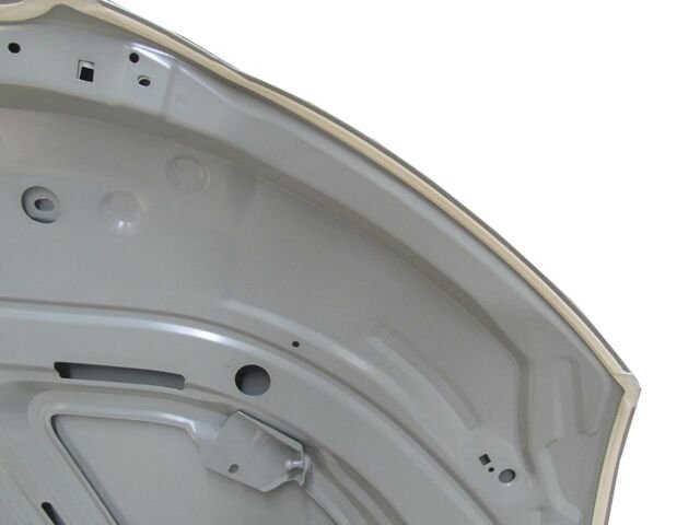 AUDI A4- 13/15; MOTOR KAPUTU SIYAH BOYALI (ICELI/ÇEKOMASTIKLI) (SIMYI)