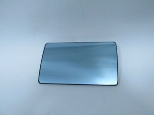 MERCEDES E CLASS- W124- 85/95; AYNA CAMI SOL ISITMASIZ (TYC)