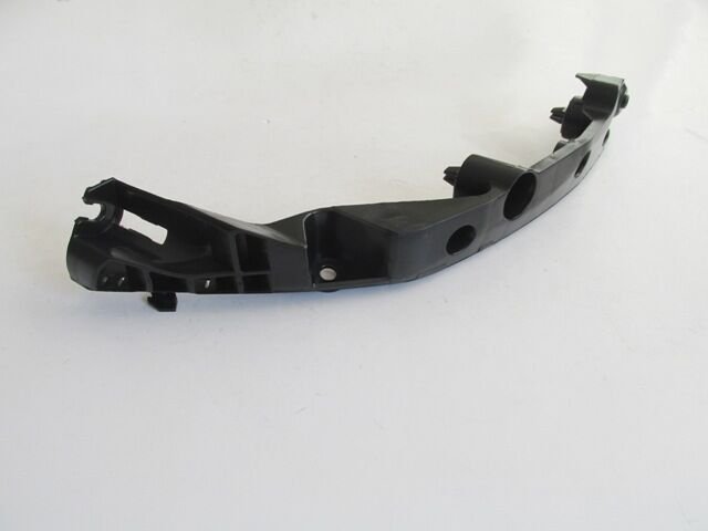 NISSAN JUKE- 11/14; ÖN TAMPON BRAKETI SAG PLASTIK (TW)