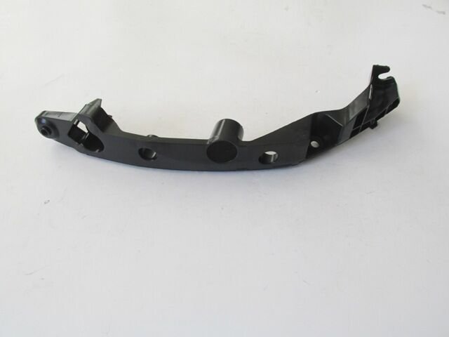 NISSAN JUKE- 11/14; ÖN TAMPON BRAKETI SOL PLASTIK (TW)