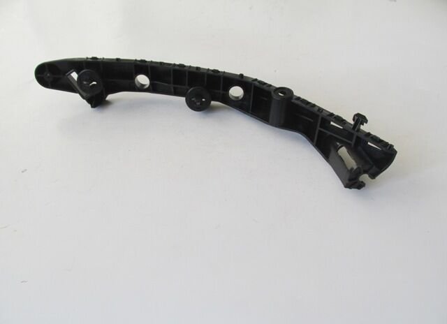 NISSAN JUKE- 11/14; ÖN TAMPON BRAKETI SOL PLASTIK (TW)