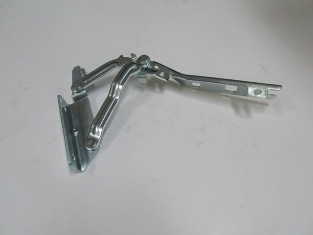 VOLKSWAGEN JETTA- 5- 06/10; KAPUT MENTESESI SAG (EAGLE BODY)