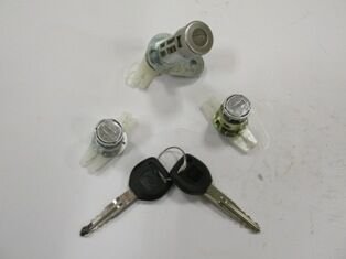 HONDA ACCORD- 90/93; KONTAK KILIT SETI (3LÜ) (KONTAK/KAPI/BAGAJ) (TERMIKLI)