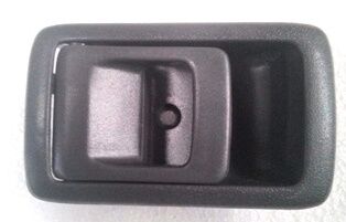 TOYOTA HILUX- PICK UP LN145- 98/01; ARKA KAPI IÇ AÇMA KOLU SOL SIYAH (HUSHAN)