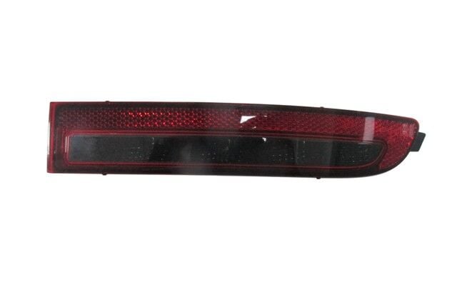 MERCEDES SPRINTER- 24/25; ARKA TAMPON REFLEKTÖRÜ SAĞ (GERİ VİTES LAMBASI) (LEDLİ)