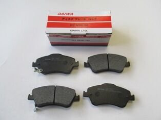TOYOTA COROLLA- E150- 07/13; ÖN FREN BALATASI DIZEL TIP (DISK)(136,8X61,4X18/136,8X57,9X18) (DA