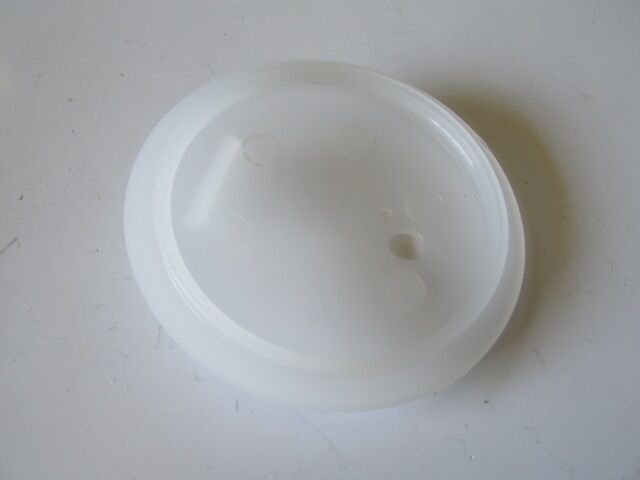 RENAULT R11- FLASH- 86/95; ÖN CAM SU BIDONU KAPAGI