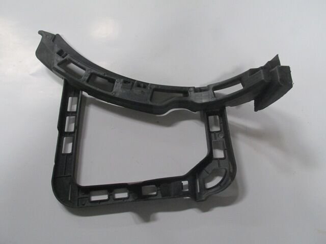 VOLKSWAGEN PASSAT- B7- 11/14; ARKA TAMPON BAGLANTI BRAKETI SOL ALT KISIM (TW)