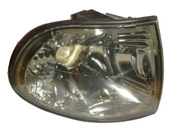 BMW 7 SERI- E38- 94/98; MODIFIYE ÖN SINYAL SAG FÜME FAR YANI DÜZ TIP (TICO)