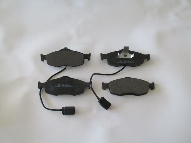 FORD MONDEO- 93/00; ÖN FREN BALATASI (2 KABLOLU) (DISK) (155X58,7X18/15;6.4X58.7X18) (BRAMAX)