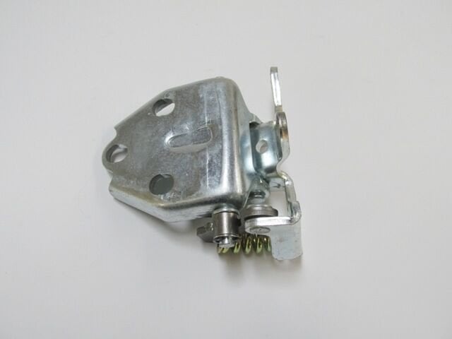 MITSUBISHI CANTER- FE635/659- 98/06; ÖN KAPI ALT MENTESESI SOL (TYG)