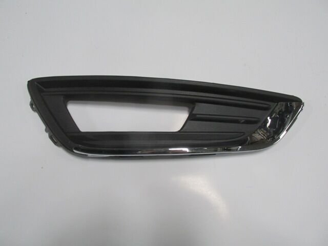 FORD FOCUS- SD/HB- 15/18; SIS LAMBA KAPAGI SAG SIS DELIKLI (NIKELAJ ÇITALI) (TW)