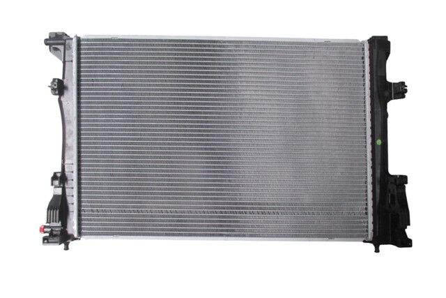 MERCEDES CLA- W117- 13/18; SU RADYATÖRÜ (BRAZING) (640X438X26) (OTOMATIK) ALÜMINYUM (ORIS)