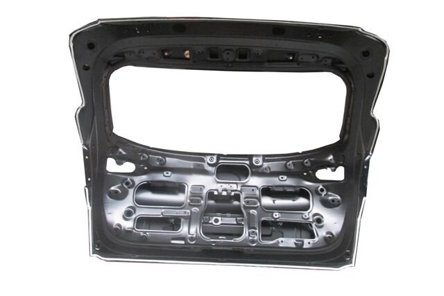 HYUNDAI TUCSON- 15/18; ARKA BAGAJ KAPAGI KOMPLE (ICELI/ÇEKOMASTIKLI)(TW)