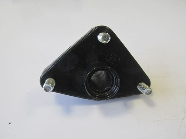 NISSAN PRIMERA- P11- 97/99; SILGI MANEVRA KOLU BAGLANTI PLASTIGI 3 VIDALI 2,0cc