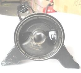 MAZDA 626- SD/HB- 98/01; ÖN MOTOR TAKOZU SAG OTOMATIK (TENACITY)