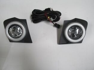 MITSUBISHI L200- PICK UP- 15/18; SIS LAMBASI SAG/SOL SET SIS LAMBA KAPAGI/ROLE/DÜGME KOMPLE