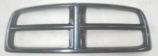 DODGE RAM- PICK UP- 02/04; ÖN PANJUR DIS ÇERÇEVESI SIYAH (PETEKSIZ)