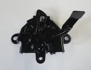 TOYOTA YARIS- 00/06; KAPUT KILIDI (TYG)