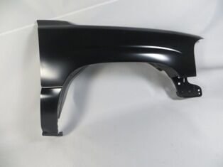 CHEVROLET SILVERADO- 02/04; ÖN ÇAMURLUK SAG