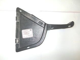 BMW 3 SERI- E36- SD/COUPE- 91/98; ÖN ÇAMURLUK DAVLUMBAZI ALT BAGLANTISI SOL (LT-BM6003) (TYG)
