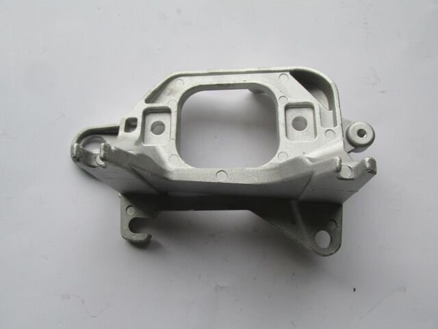 RENAULT MEGANE- 4- SD/HB- 16/20; MOTOR TAKOZU BAGLANTI BRAKETI (ALÜMINYUM)