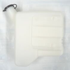 MITSUBISHI CANTER- FE304- 90/97; ÖN CAM SU BIDONU/DEPOSU 12 VOLT MOTORLU (LT-MB2012) (TW)