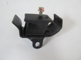 NISSAN SKYSTAR- PICK UP- D22- 97/02; MOTOR TAKOZU SOL 4X2 (PERFECT)