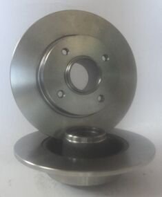 RENAULT CLIO- 3- HB- 06/09; ARKA FREN DISKI (DÜZ)(ADET) 1.2/1.4/1.5/1.6CC (240X8X81X4)(BRAMAX)