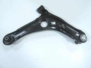 TOYOTA YARIS- 00/02; ÖN ALT TABLA SOL (SALINCAK) BURÇLU/ROTILLI (DAMLA GÖZSÜZ) (SH)