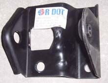 BMW 3 SERI- E36- SD/COUPE- 91/98; ARKA TAMPON DEMIRI BAGLANTI BRAKETI SAG/SOL AYNI (BAGLANTI SACI)